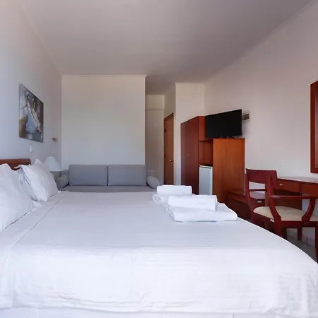 Pramataris Hotel