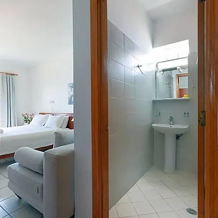 Hotel Pramataris 2*