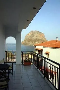 Pramataris Hotel