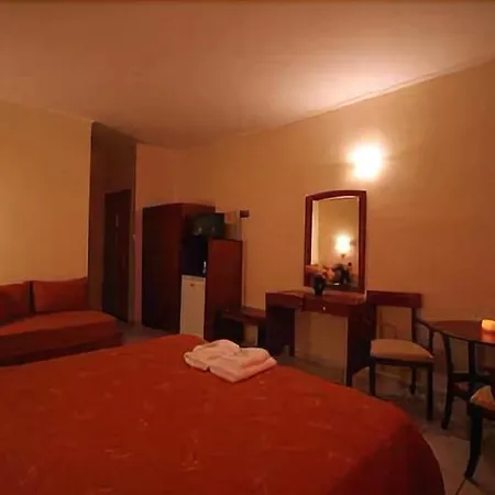 Pramataris Hotel 2*