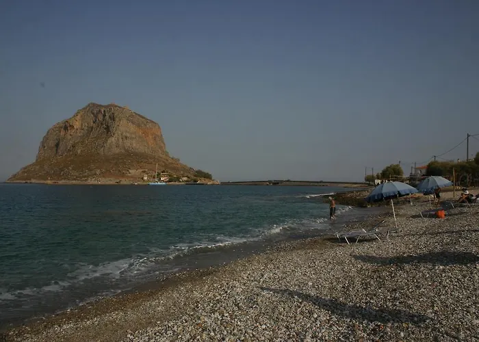 Pramataris 2* Monemvasía