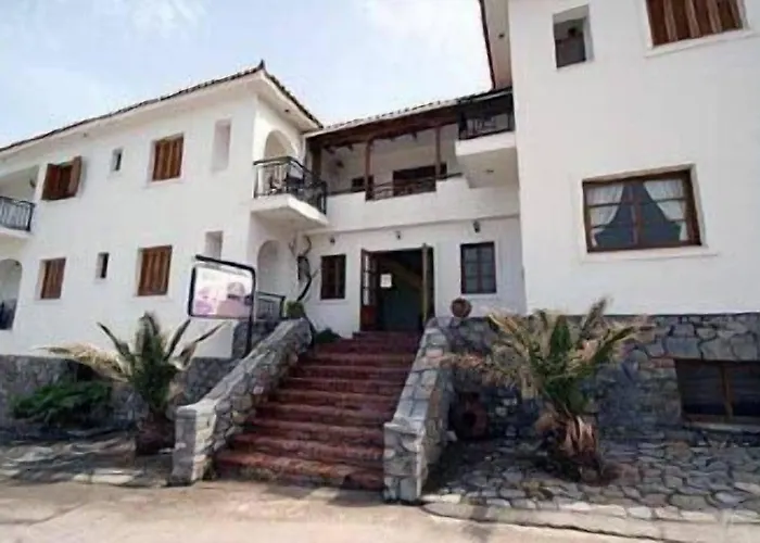 Pramataris 2* Monemvasía